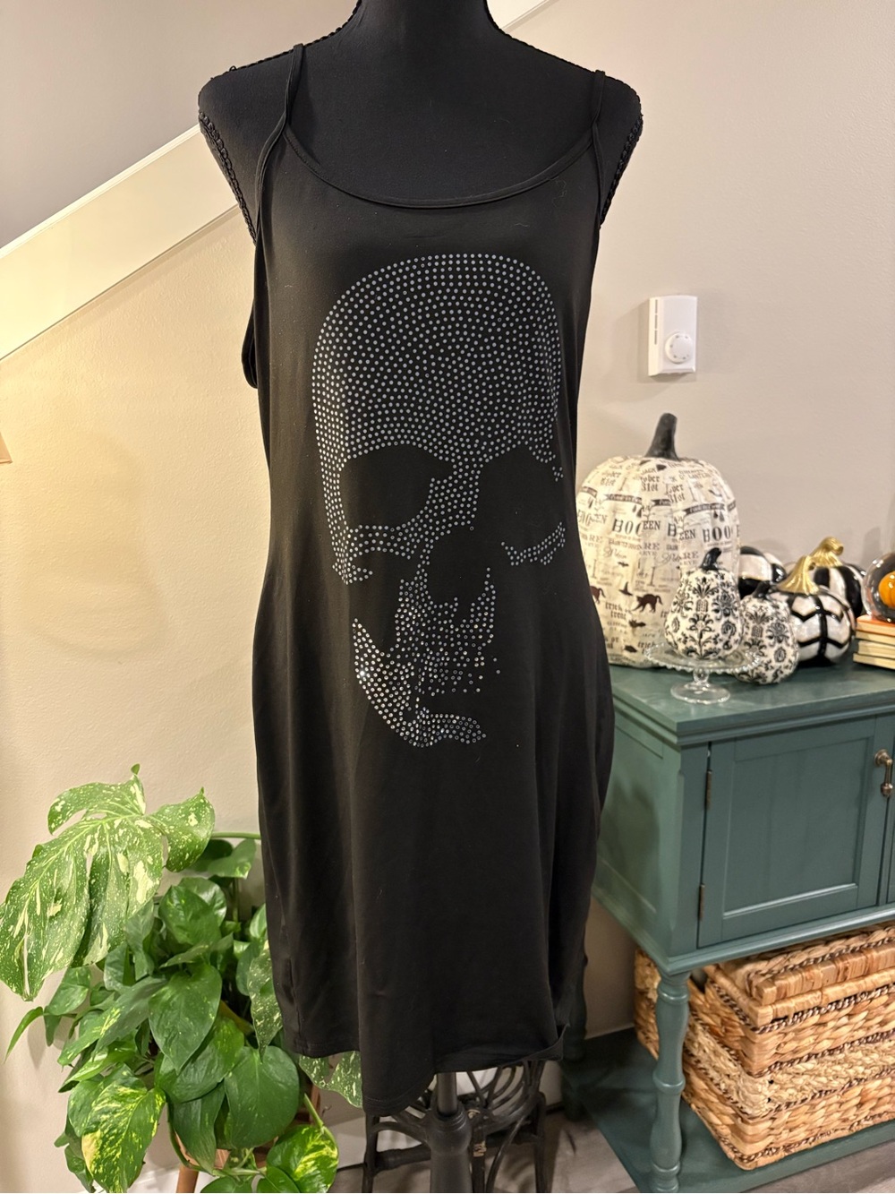 Black Studded Skull Sleeveless Midi Dress